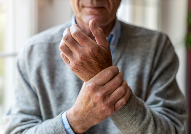 Osteoporosi: Sintomi, Prevenzione e rimendi naturali - Apoteca Natura